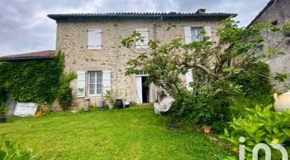 Maison rustique 9 pièces de 227 m² à Marval (87440)