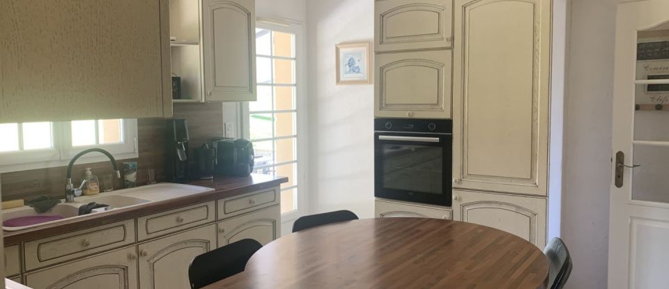 Maison 6 pièces de 206 m² à Valençay (36600)