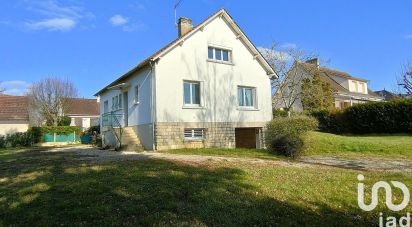 Pavilion 6 rooms of 125 m² in Saint-Georges-sur-Baulche (89000)