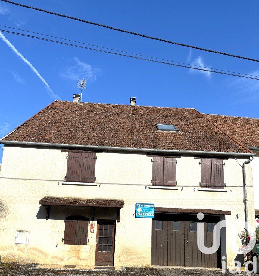 House 7 rooms of 168 m² in Bourg (52200)