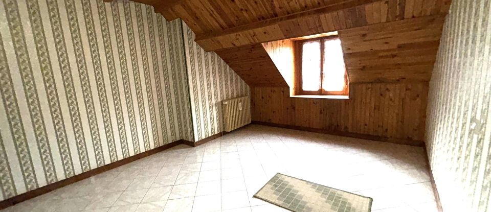 House 7 rooms of 168 m² in Bourg (52200)