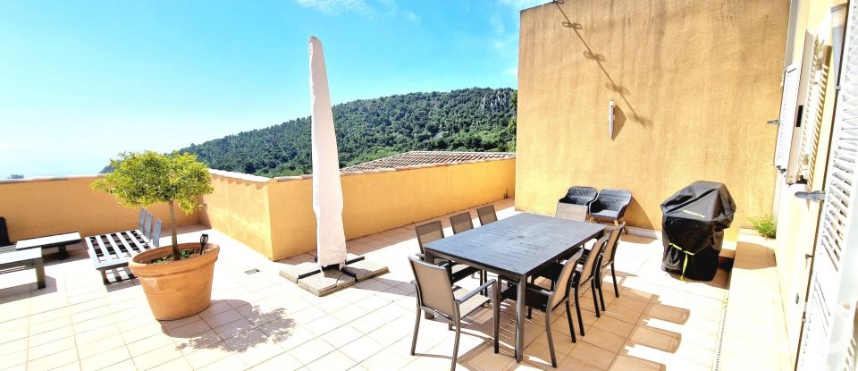 Appartement 4 pièces de 108 m² à Èze (06360)