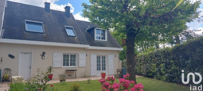 Maison 4 pièces de 120 m² à Orléans (45100)