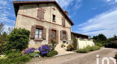 House 5 rooms of 132 m² in Montceau-les-Mines (71300)