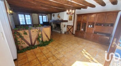 Village house 5 rooms of 180 m² in Saint-Hilliers (77160)