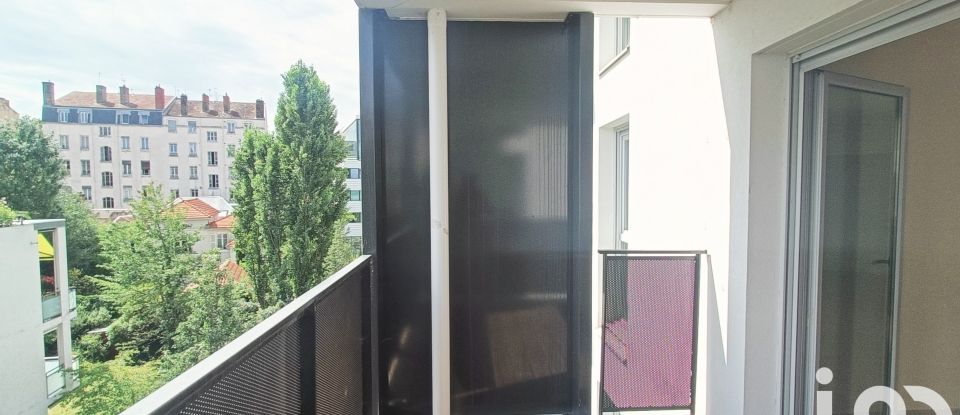 Appartement 3 pièces de 66 m² à Lyon (69006)