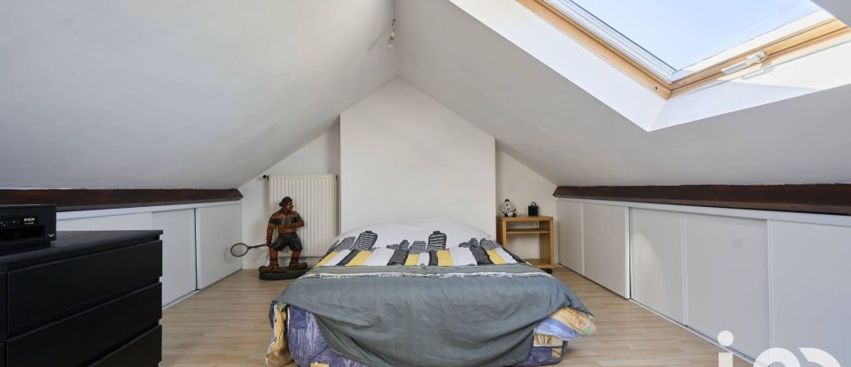 Maison 5 pièces de 105 m² à Faches-Thumesnil (59155)