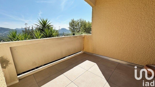 Apartment 3 rooms of 68 m² in Cassis (13260)