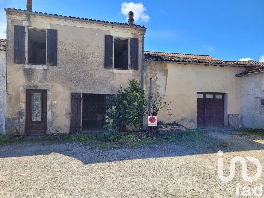 Village house 5 rooms of 151 m² in Cherves-Richemont (16370)