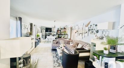 Maison 6 pièces de 172 m² à Le Grau-du-Roi (30240)