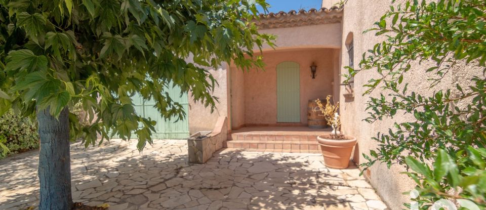 Traditional house 6 rooms of 142 m² in Puget-sur-Argens (83480)