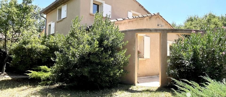 Maison de campagne 6 pièces de 140 m² à Visan (84820)