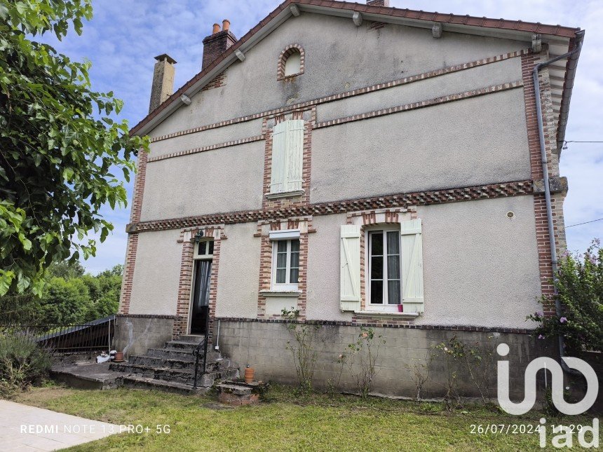 Village house 4 rooms of 126 m² in Vergigny (89600)