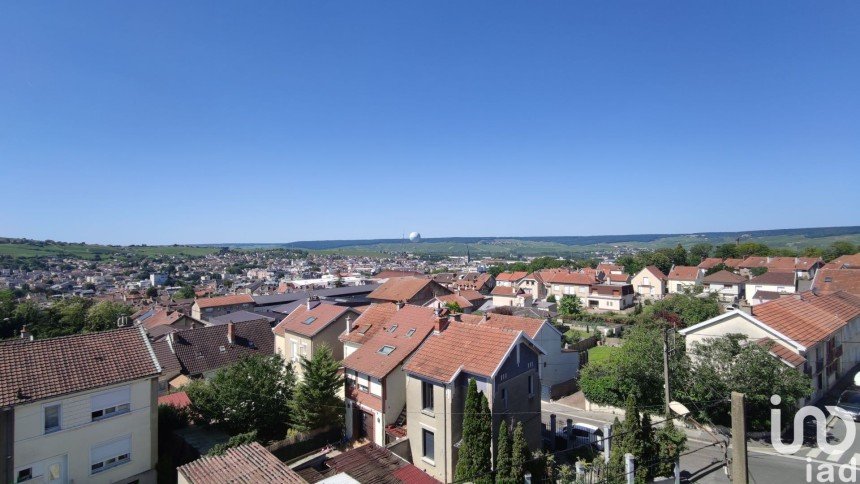 Apartment 4 rooms of 79 m² in Épernay (51200)