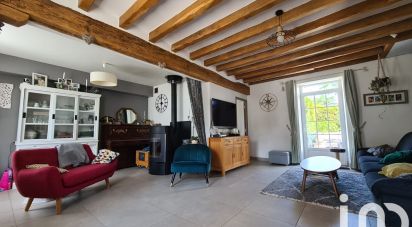 Longere 7 rooms of 184 m² in Maintenon (28130)