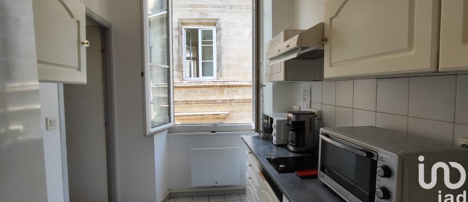 Apartment 2 rooms of 56 m² in Bordeaux (33000)