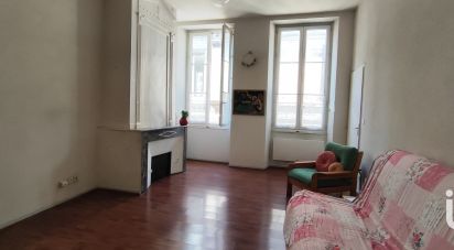 Appartement 2 pièces de 56 m² à Bordeaux (33000)