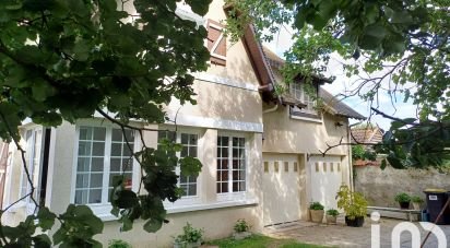 Traditional house 7 rooms of 151 m² in Grossœuvre (27220)