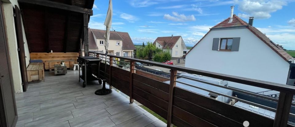 Duplex 6 pièces de 126 m² à Urschenheim (68320)