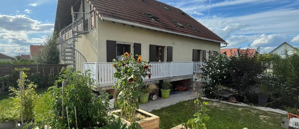 Duplex 6 rooms of 126 m² in Urschenheim (68320)