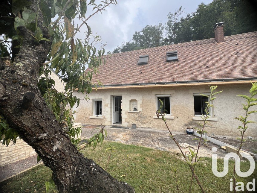 Maison de campagne 4 pièces de 130 m² à Vernou-sur-Brenne (37210)