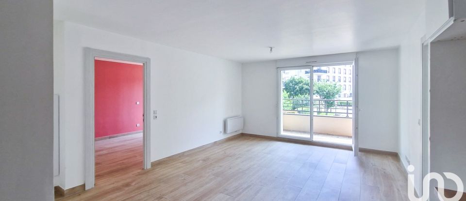 Appartement 3 pièces de 55 m² à Corbeil-Essonnes (91100)