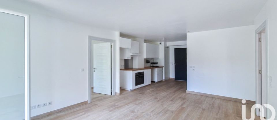 Appartement 3 pièces de 55 m² à Corbeil-Essonnes (91100)