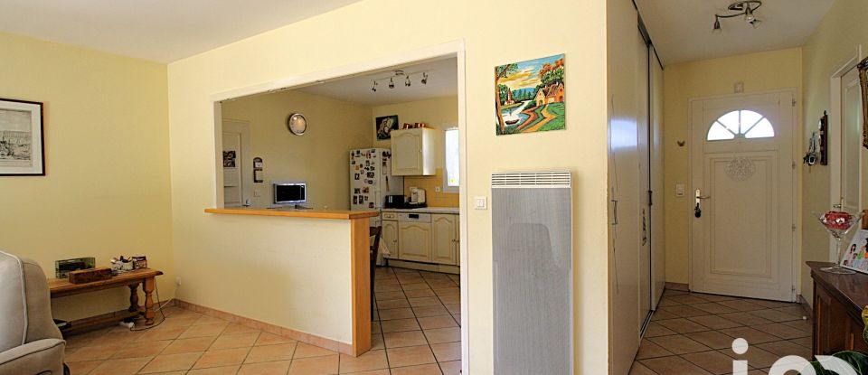 Maison 5 pièces de 122 m² à Belin-Béliet (33830)