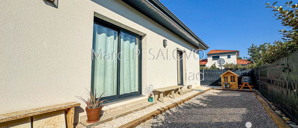 House 4 rooms of 125 m² in Canohès (66680)