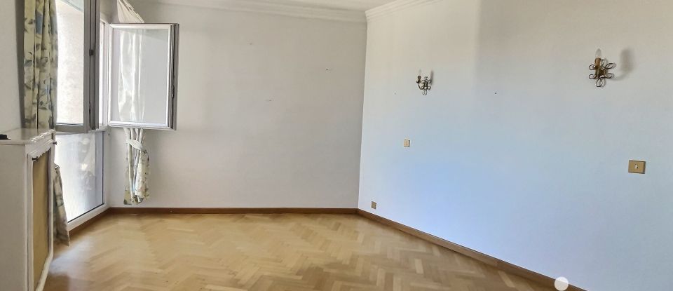 Apartment 4 rooms of 89 m² in Toulon (83000)