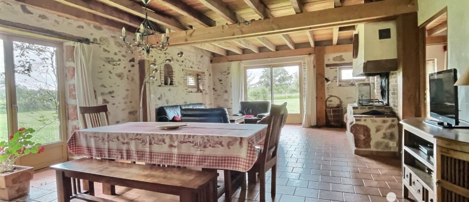 Domaine 23 pièces de 754 m² à Audes (03190)