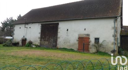 Village house 8 rooms of 130 m² in Beaune-d'Allier (03390)