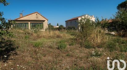 Land of 902 m² in Trets (13530)