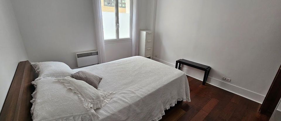 Appartement 2 pièces de 41 m² à Clichy (92110)