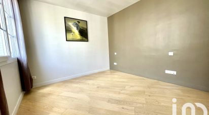 Apartment 5 rooms of 136 m² in Issy-les-Moulineaux (92130)