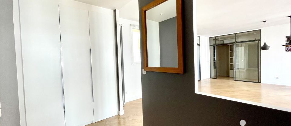 Apartment 5 rooms of 136 m² in Issy-les-Moulineaux (92130)