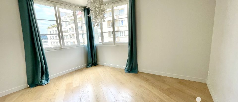 Apartment 5 rooms of 136 m² in Issy-les-Moulineaux (92130)