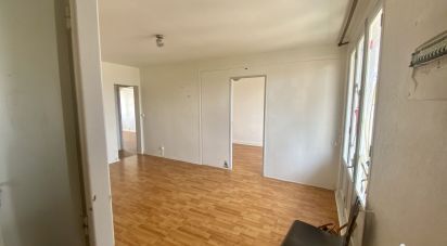 Apartment 4 rooms of 67 m² in Tarbes (65000)