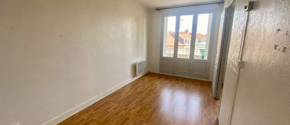 Apartment 4 rooms of 67 m² in Tarbes (65000)