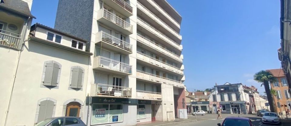 Apartment 4 rooms of 67 m² in Tarbes (65000)