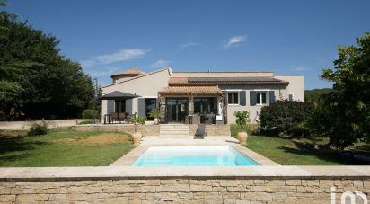 House 10 rooms of 293 m² in Vaison-la-Romaine (84110)