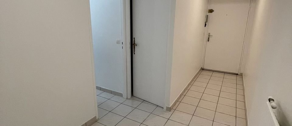 Appartement 2 pièces de 67 m² à Épinay-sur-Seine (93800)