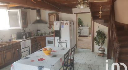 Traditional house 5 rooms of 138 m² in Saint-Trojan (33710)