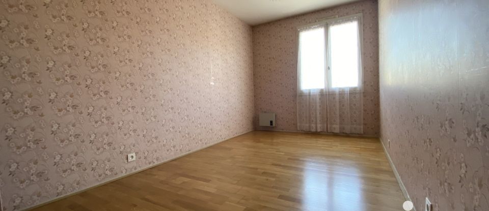 Appartement 4 pièces de 92 m² à Guéret (23000)