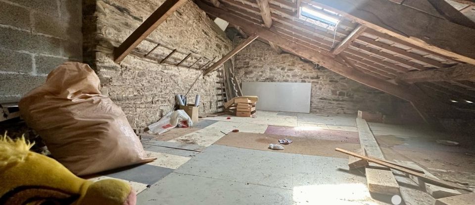 Maison de campagne 4 pièces de 82 m² à Guipry-Messac (35480)