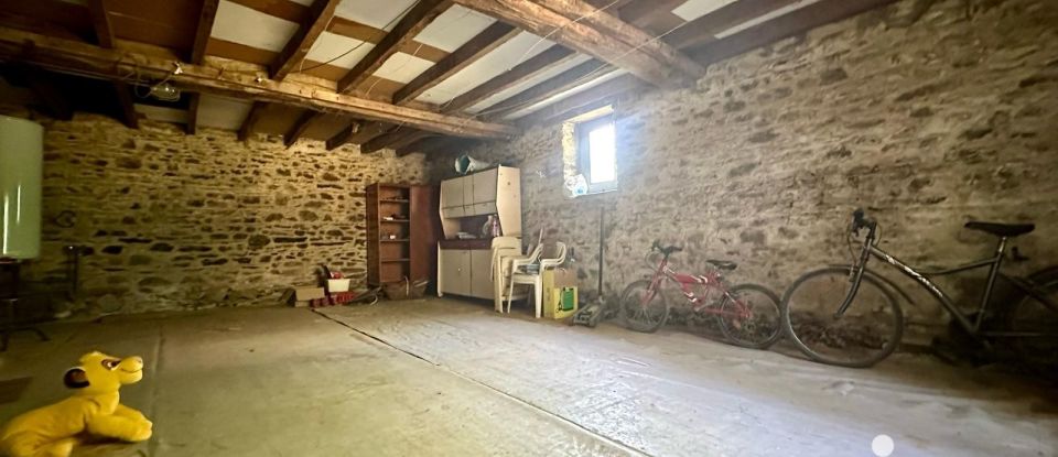 Maison de campagne 4 pièces de 82 m² à Guipry-Messac (35480)