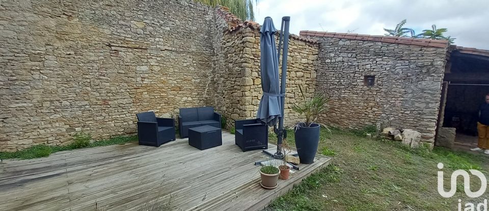 Maison 9 pièces de 213 m² à Chantonnay (85110)