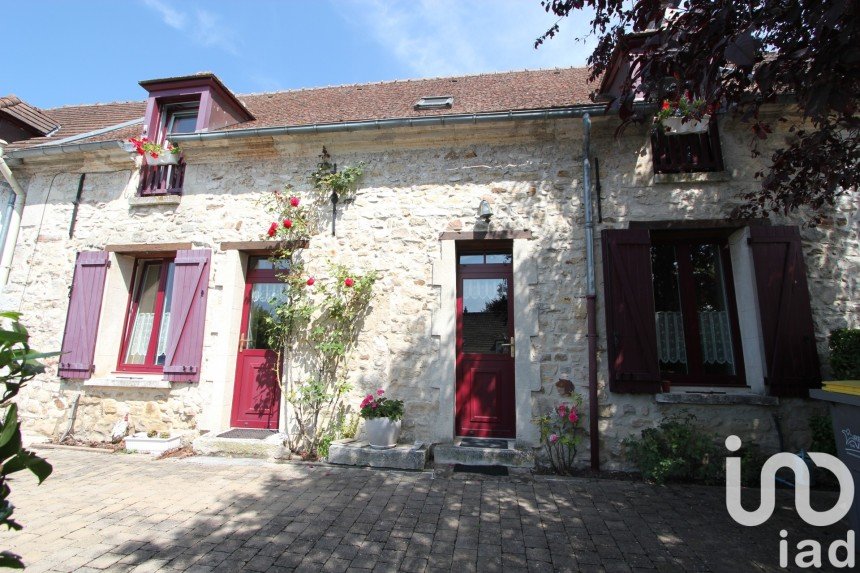 House 5 rooms of 137 m² in Villers-Cotterêts (02600)