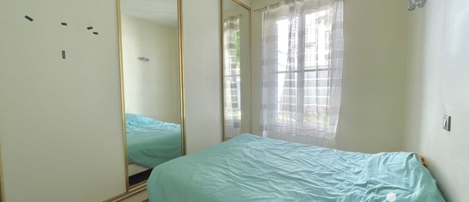 Appartement 3 pièces de 62 m² à Paris (75015)