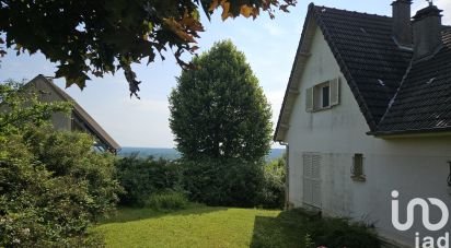 House 6 rooms of 172 m² in Sancerre (18300)